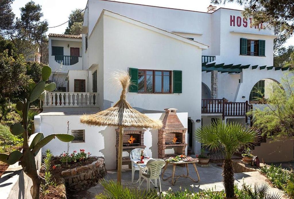 Hostal Los Pinos Cala San Vicente  Luaran gambar